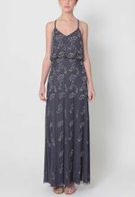 vestido-dulce-longo-de-alcas-bordado-com-perola-adrianna-papell-cinza