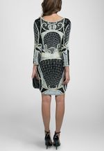 vestido-andorra-curto-de-manga-comprida-todo-bordado-powerlook-preto-e-branco