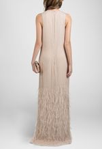 vestido-filipinas-longo-com-plumas-na-barra-powerlook-rosa