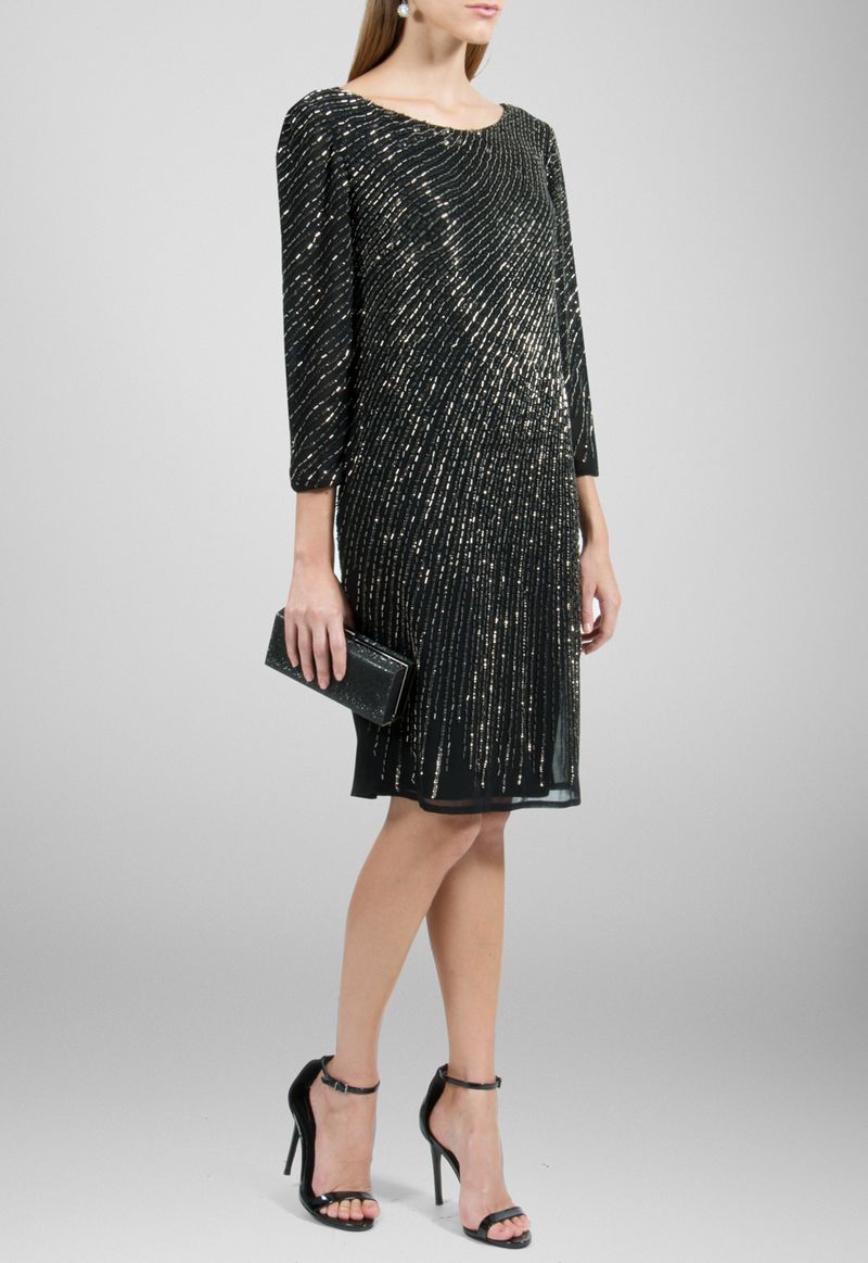 vestido-gardenia-curto-de-manga-3-4-bordada