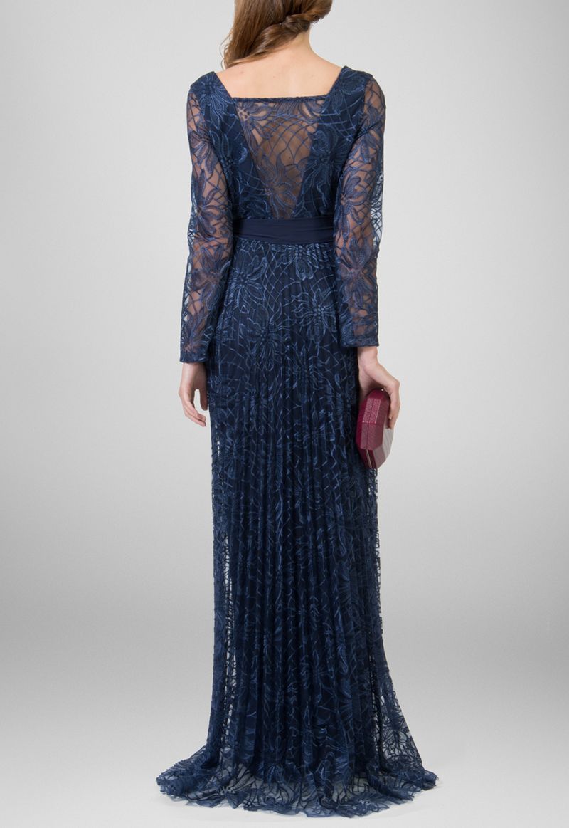 vestido-begonia-longo-de-manga-comprida-todo-de-renda-plissado-powerlook-vinho-azul