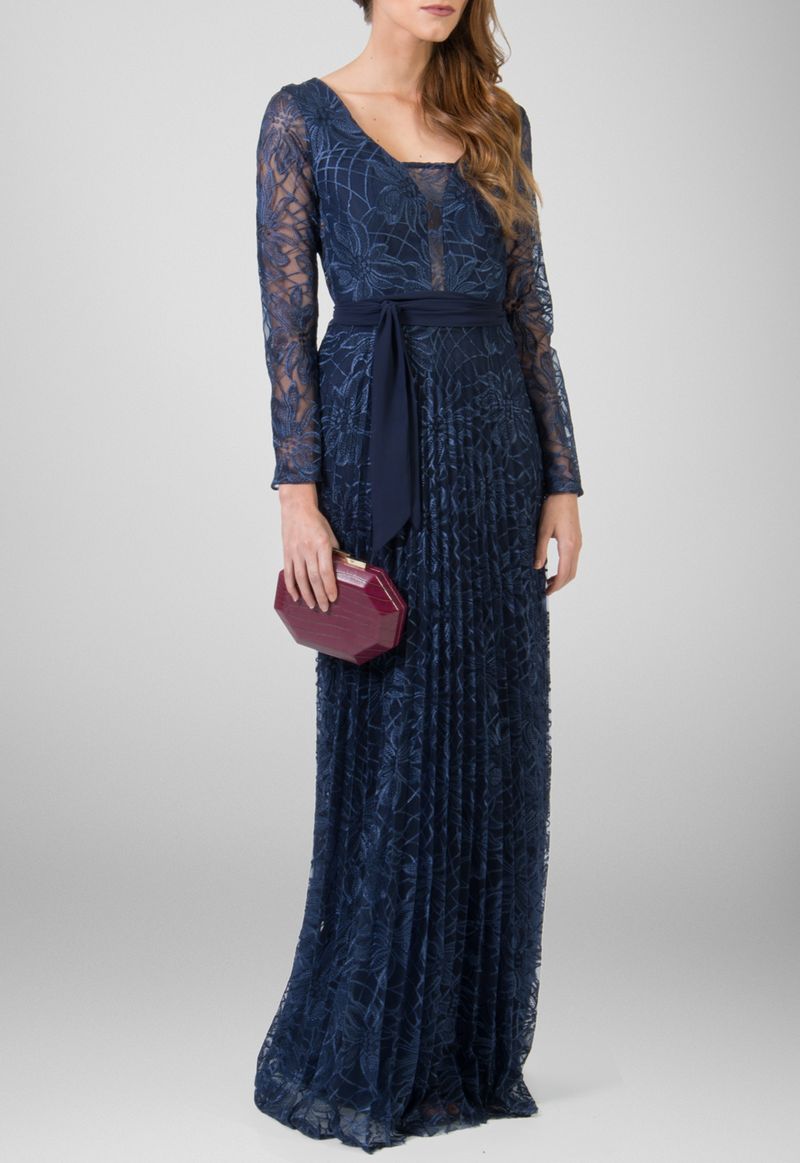vestido-begonia-longo-de-manga-comprida-todo-de-renda-plissado-powerlook-vinho-azul