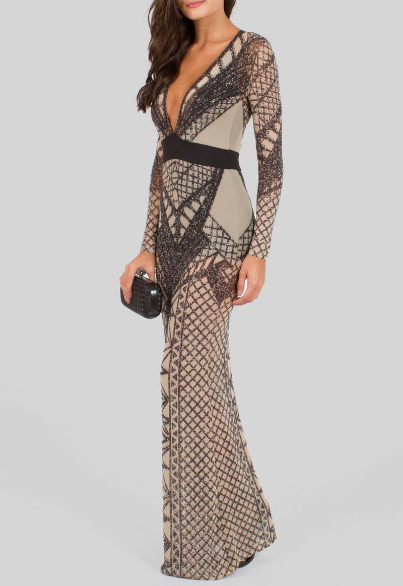 vestido-merina-longo-de-tule-com-aplicacao-pedrinhas-powerlook-nude-e-preto