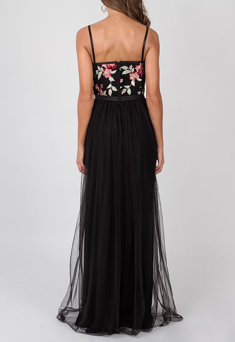 vestido-doroth-longo-unity-seven-preto