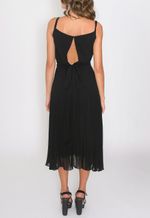 Vestido-Anastacia-longo-plissado-PowerLook-preto